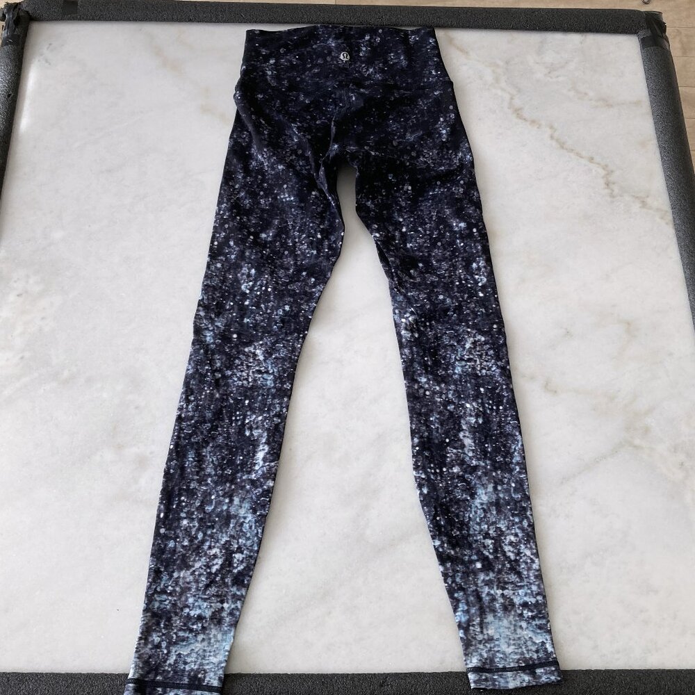 Worn 1x! Like new Lululemon Wunder Under Nulux leggings / Tights / Pants hi rise